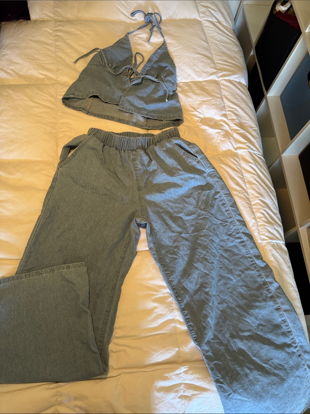 Two-Piece Halter Top and Wide-Leg Pants Set - Slate Gray